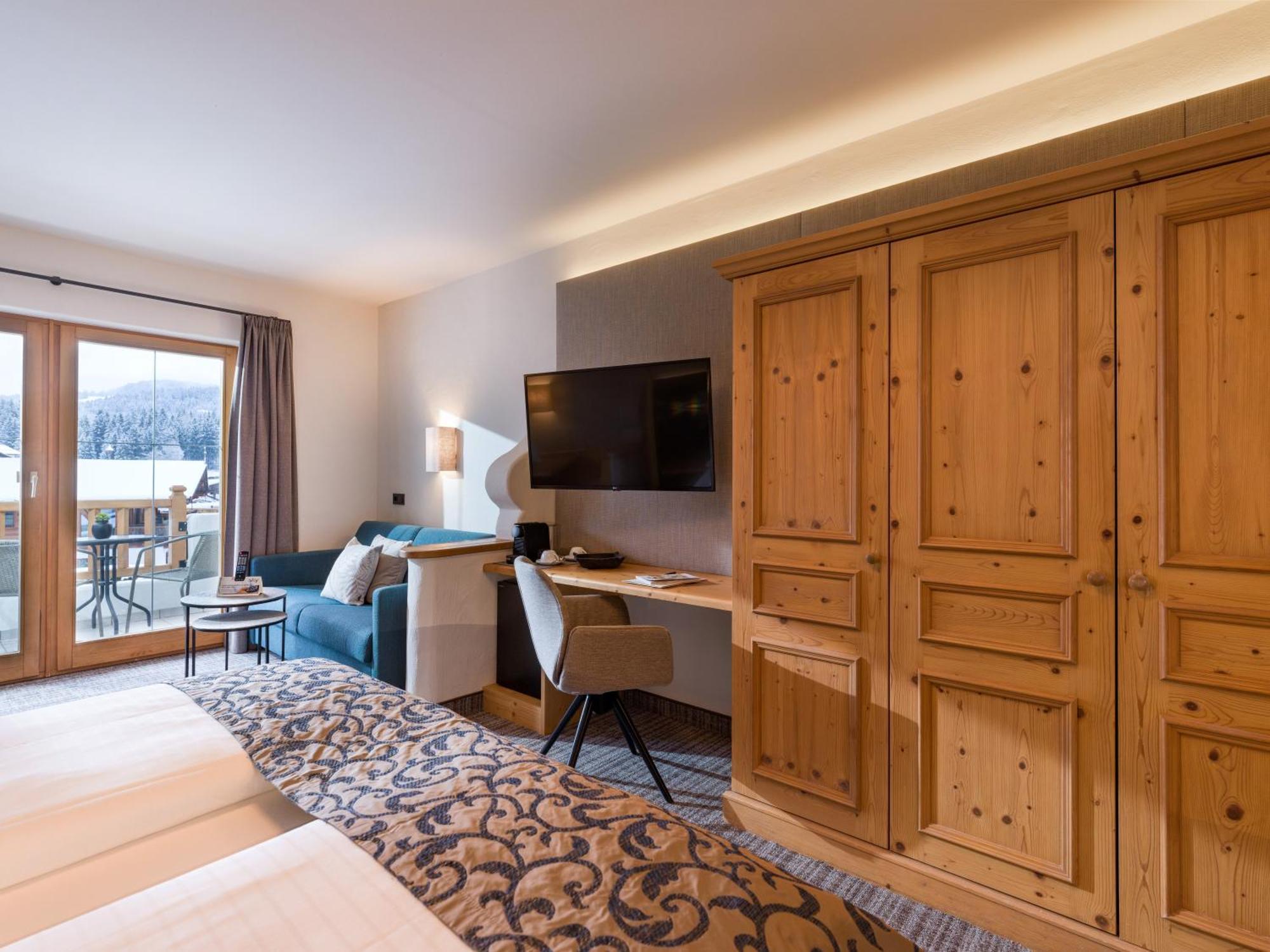 Hotel & Spa Sonne 4 Sterne Superior キルヒベルク・イン・チロル エクステリア 写真