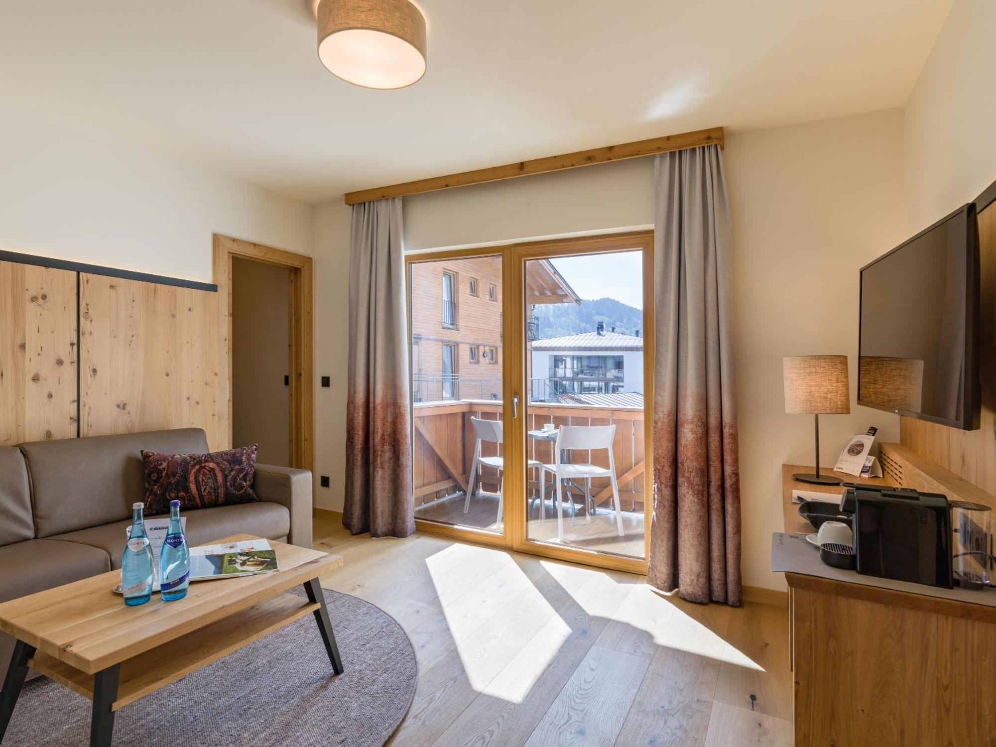 Hotel & Spa Sonne 4 Sterne Superior キルヒベルク・イン・チロル エクステリア 写真