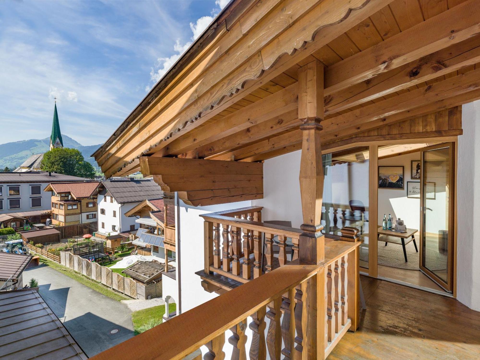 Hotel & Spa Sonne 4 Sterne Superior キルヒベルク・イン・チロル エクステリア 写真